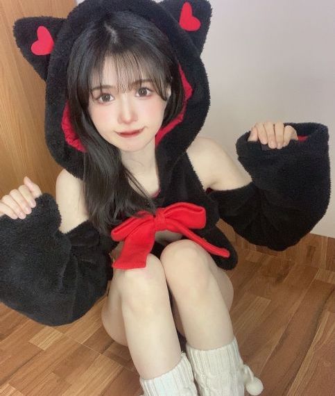 操白丝美女
