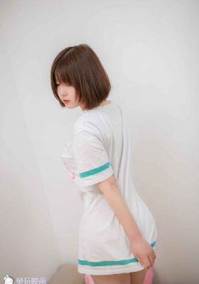 年轻的阿姨在线观看