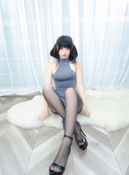 善良的女邻居